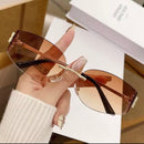 Lançamento em Óculos!
Elegante, sofisticado e estiloso!
Conforto | Versatilidade